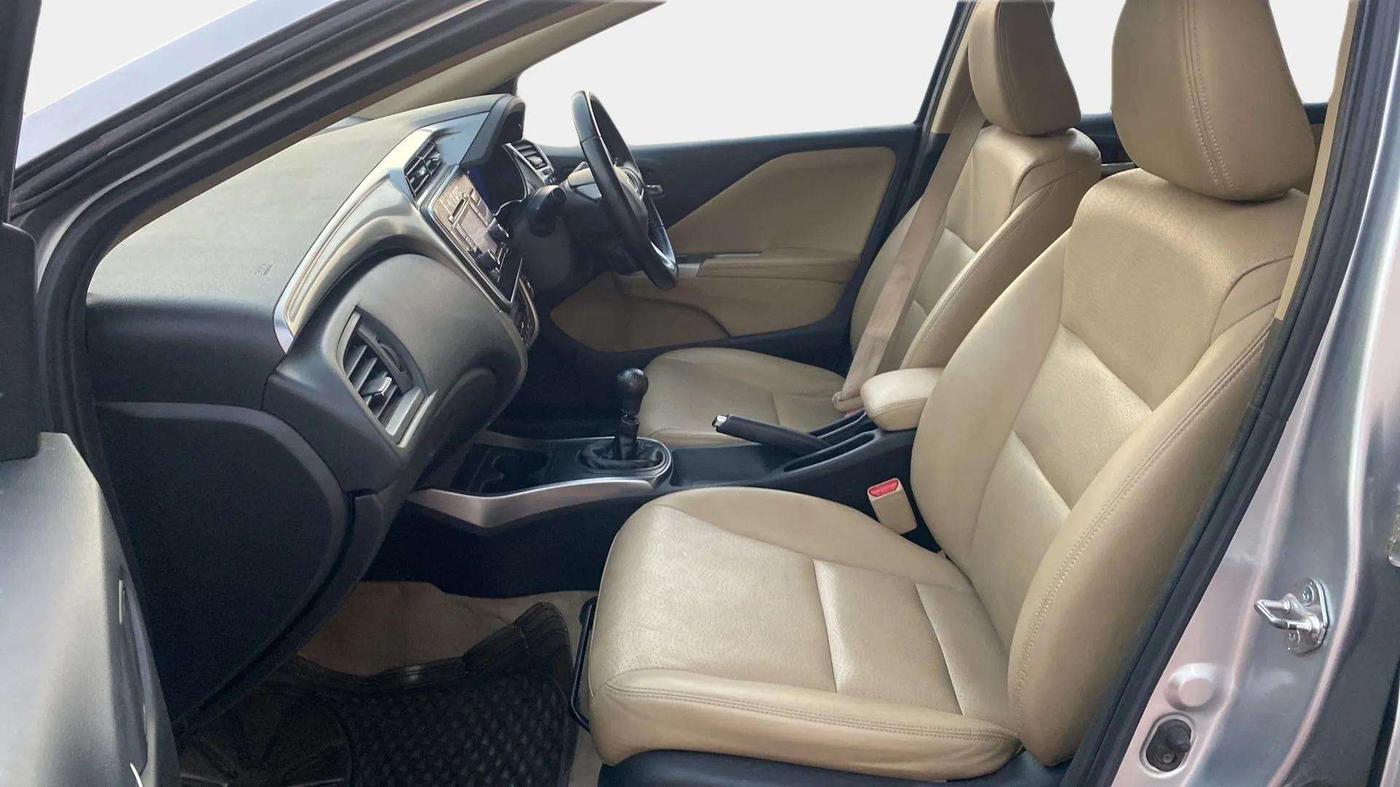 2014 Honda City 1.5L I-VTEC VX, Petrol, Manual, 25,752 km, Right Side Front Door Cabin