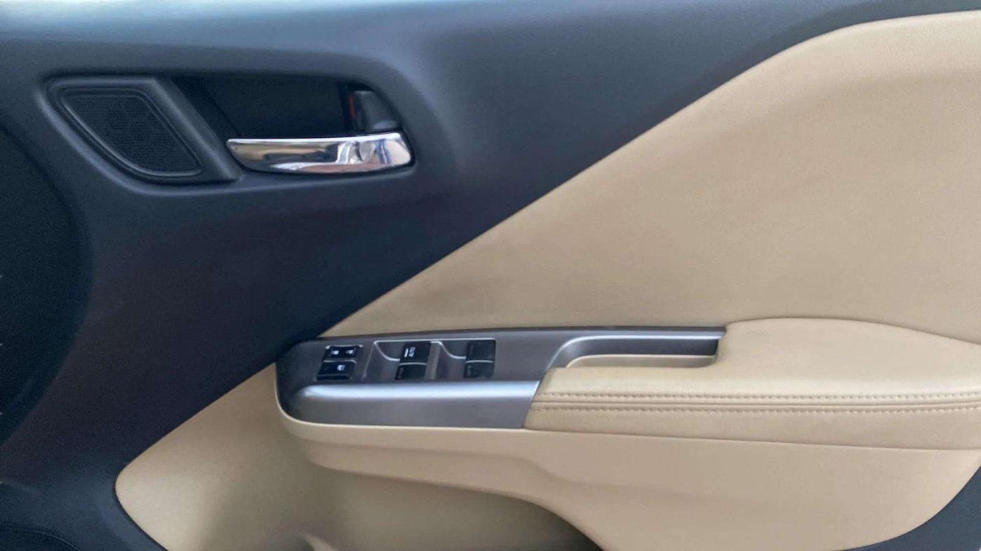 2014 Honda City 1.5L I-VTEC VX, Petrol, Manual, 25,752 km, Driver Side Door Panels Control