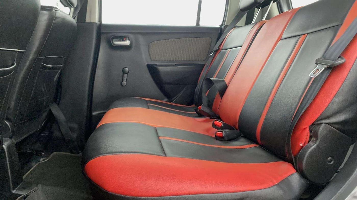 2014 Maruti Wagon R 1.0 LXI, Petrol, Manual, 32,735 km, Right Side Rear Door Cabin