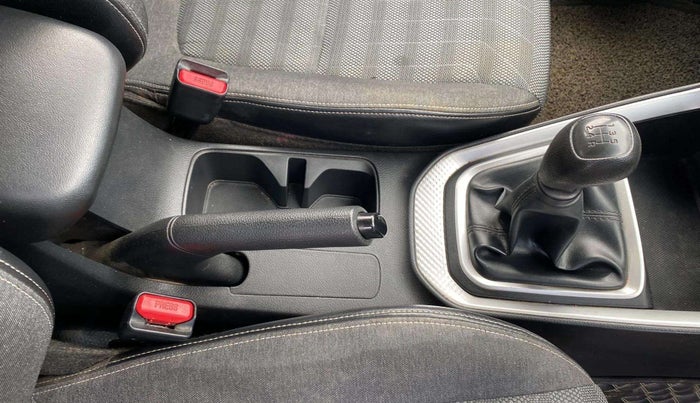 2022 KIA SONET HTK PLUS 1.2, Petrol, Manual, 20,781 km, Gear Lever