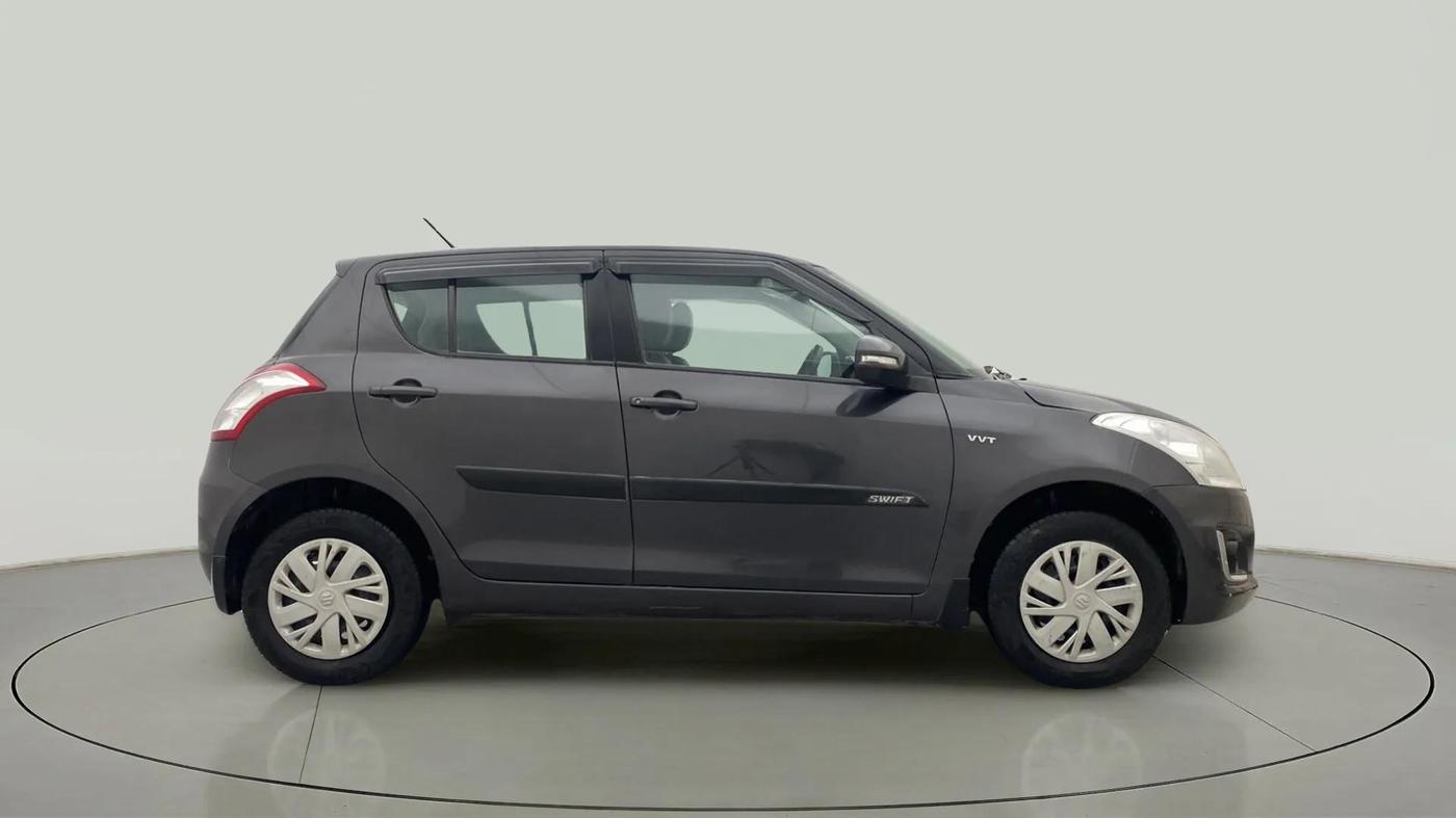 2017 Maruti Swift VXI O, Petrol, Manual, 55,867 km, Right Side View