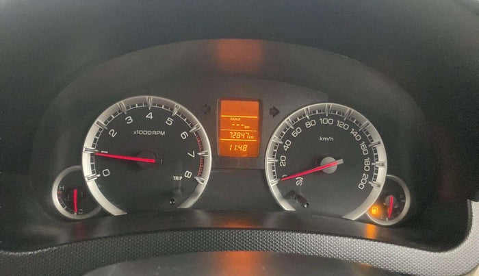 2014 Maruti Swift Dzire VXI, Petrol, Manual, 72,859 km, Odometer Image