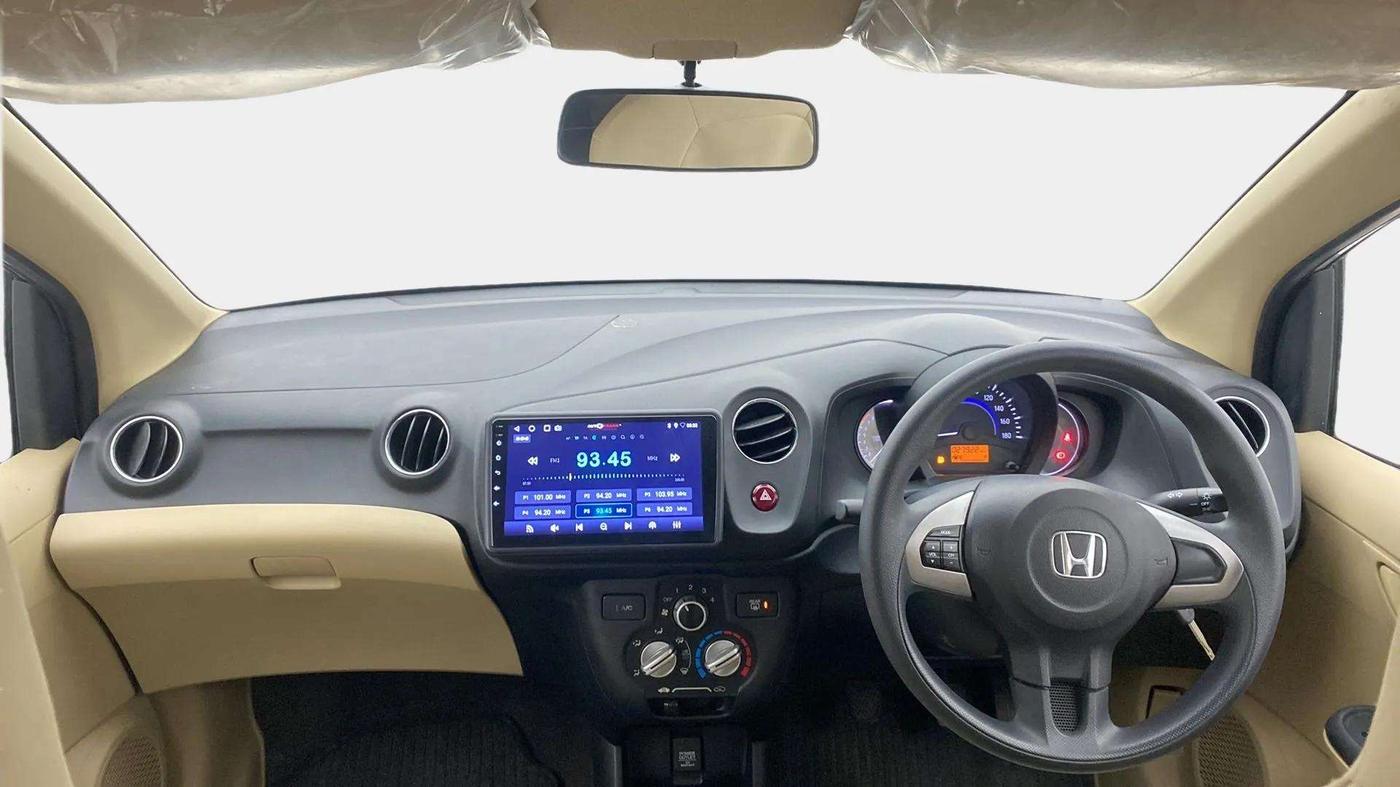 2015 Honda Brio S MT, Petrol, Manual, 28,235 km, Dashboard