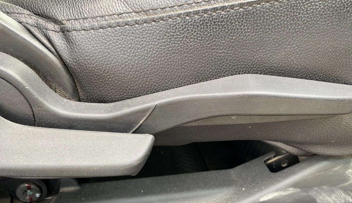 2018 Maruti Baleno ZETA PETROL 1.2, Petrol, Manual, 94,148 km, Driver Side Adjustment Panel