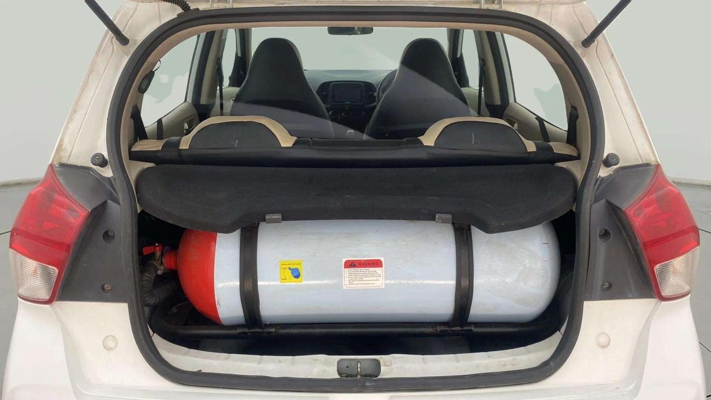 2018 Hyundai NEW SANTRO MAGNA CNG, CNG, Manual, 70,660 km, Boot Inside