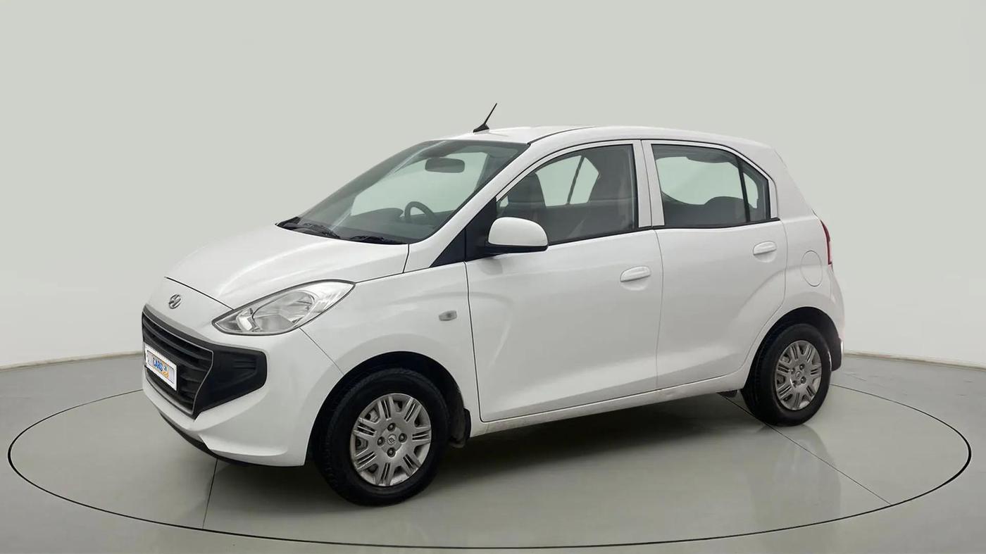 2018 Hyundai NEW SANTRO MAGNA CNG, CNG, Manual, 70,660 km, Left Front Diagonal