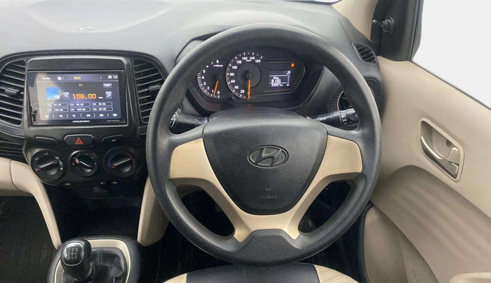 2018 Hyundai NEW SANTRO MAGNA CNG, CNG, Manual, 70,427 km, Steering Wheel Close Up