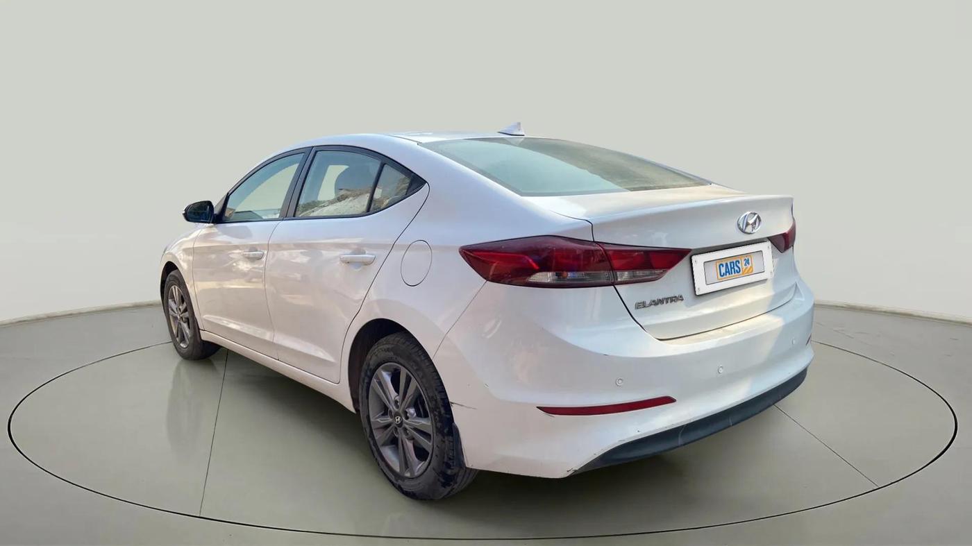 2018 Hyundai New Elantra 1.6 S MT DIESEL, Diesel, Manual, 1,16,143 km, Left Back Diagonal