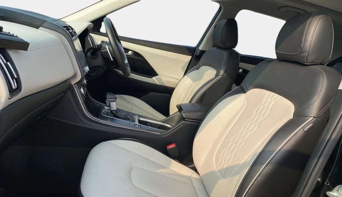 2021 Hyundai Creta SX (O) AT 1.5 DIESEL, Diesel, Automatic, 34,184 km, Right Side Front Door Cabin