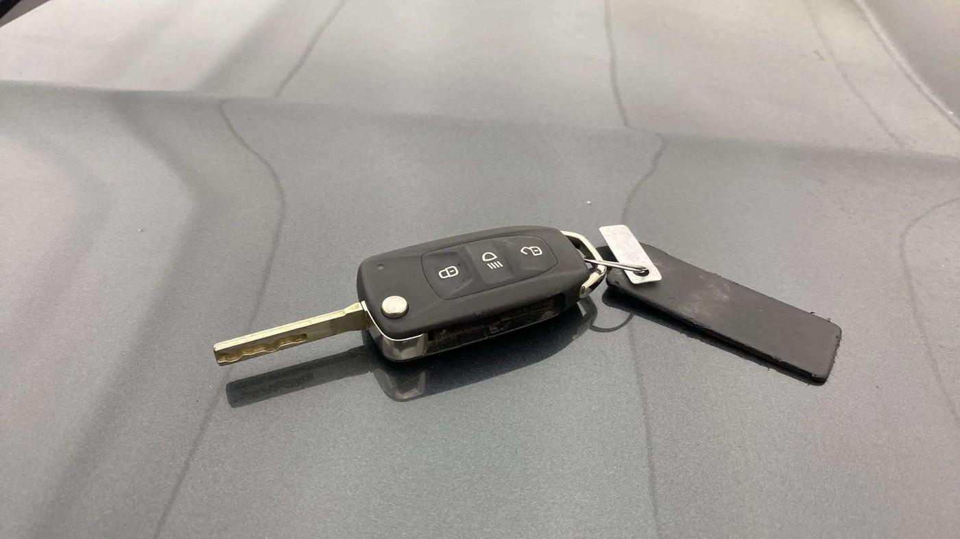 2020 Tata Harrier XM 2.0L KRYOTEC, Diesel, Manual, 34,438 km, Key Close Up