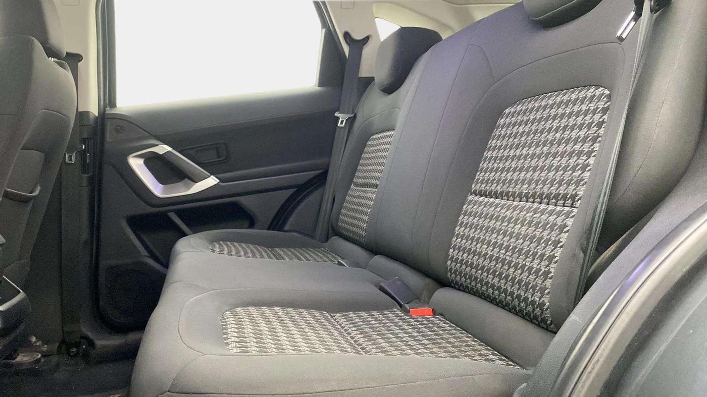 2020 Tata Harrier XM 2.0L KRYOTEC, Diesel, Manual, 34,438 km, Right Side Rear Door Cabin