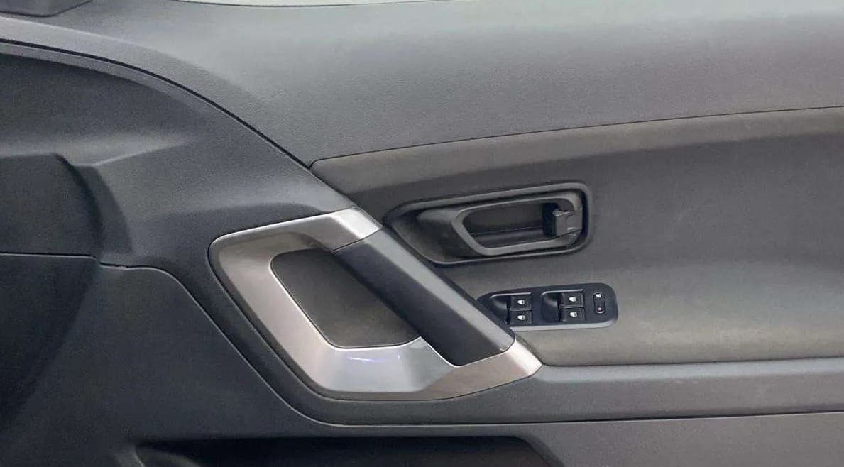 2020 Tata Harrier XM 2.0L KRYOTEC, Diesel, Manual, 34,438 km, Driver Side Door Panels Control