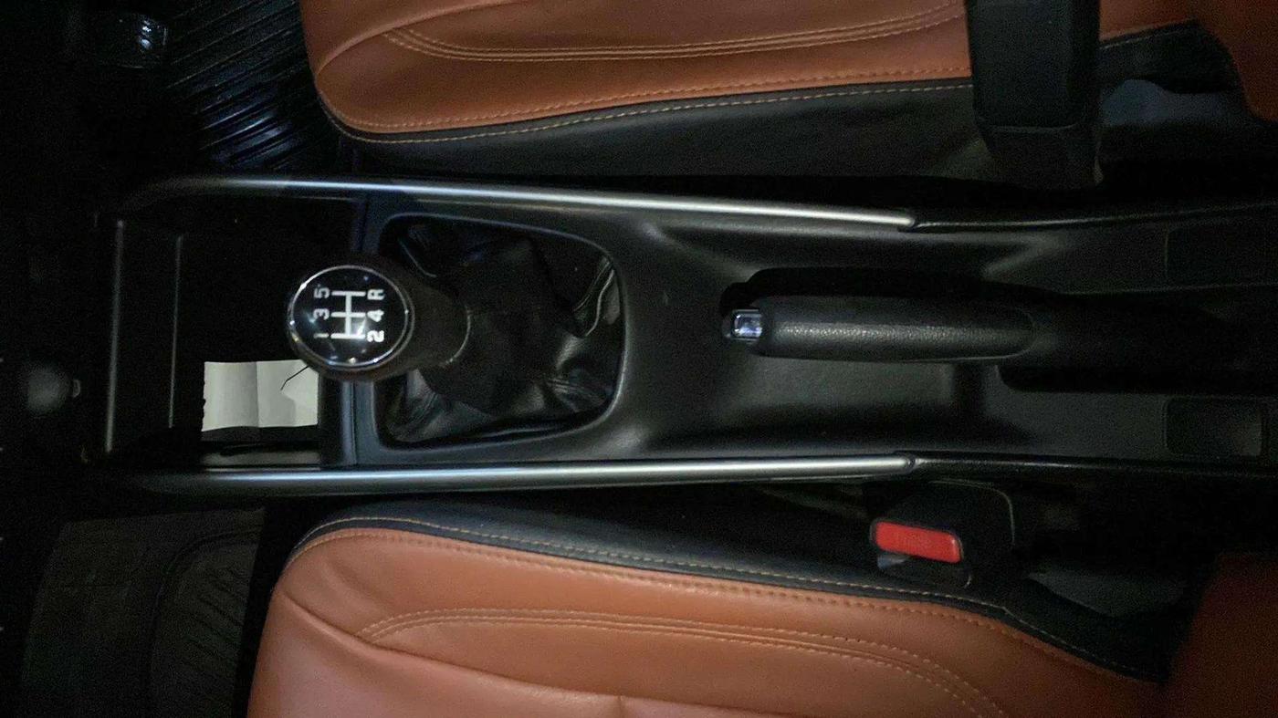 2018 Maruti Baleno DELTA PETROL 1.2, Petrol, Manual, 99,585 km, Gear Lever