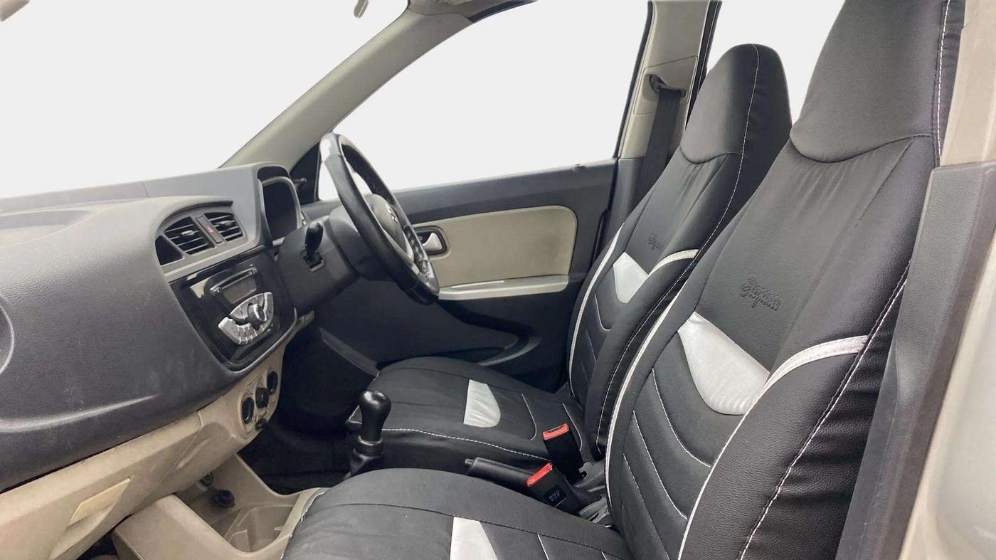 2017 Maruti Alto K10 VXI, Petrol, Manual, 57,973 km, Right Side Front Door Cabin