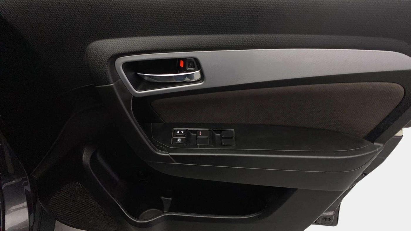 2020 Toyota URBAN CRUISER HIGH GRADE AT, Petrol, Automatic, 73,062 km, Driver Side Door Panels Control