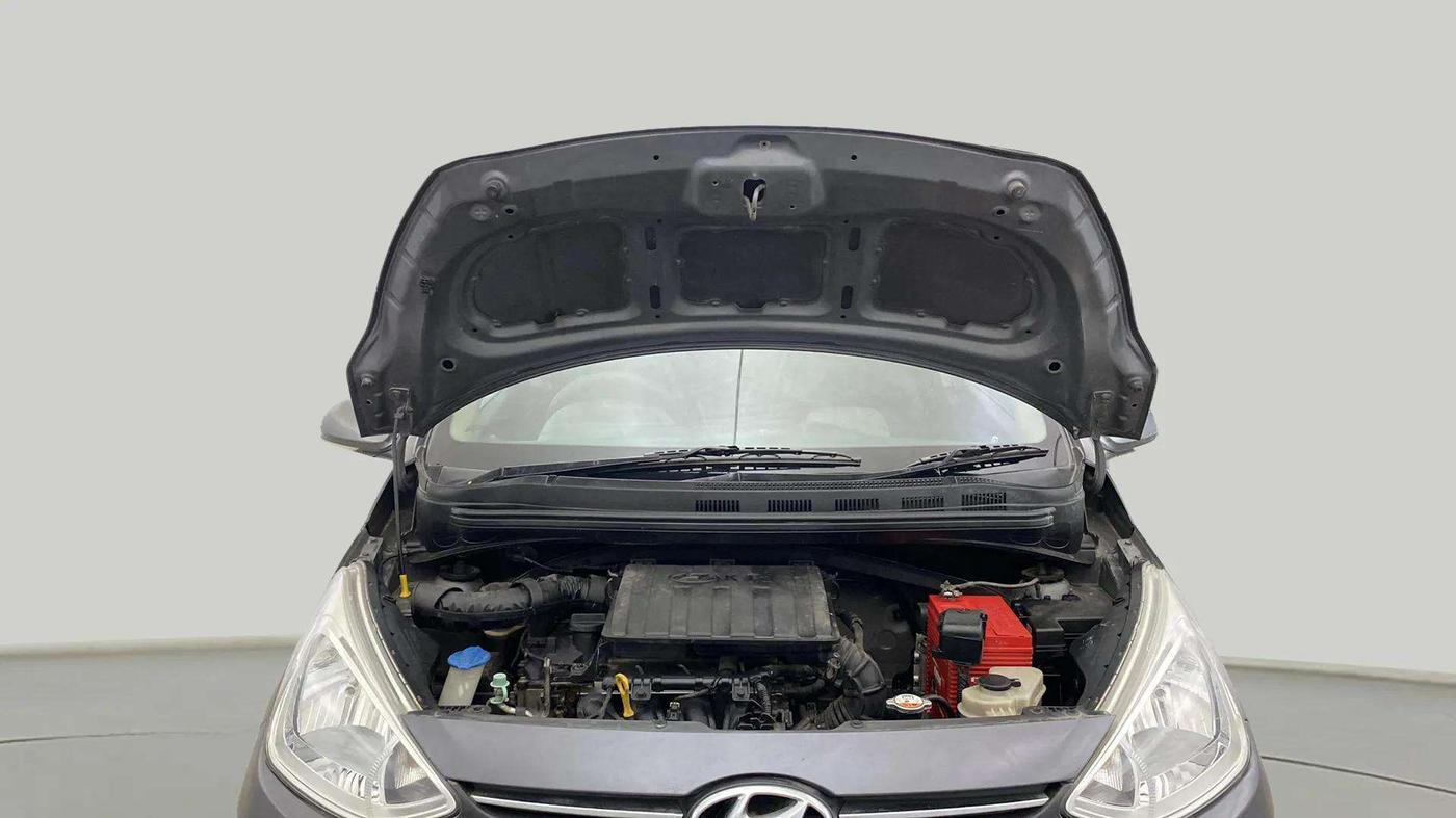 2016 Hyundai Grand i10 SPORTZ 1.2 KAPPA VTVT, Petrol, Manual, 79,712 km, Open Bonet
