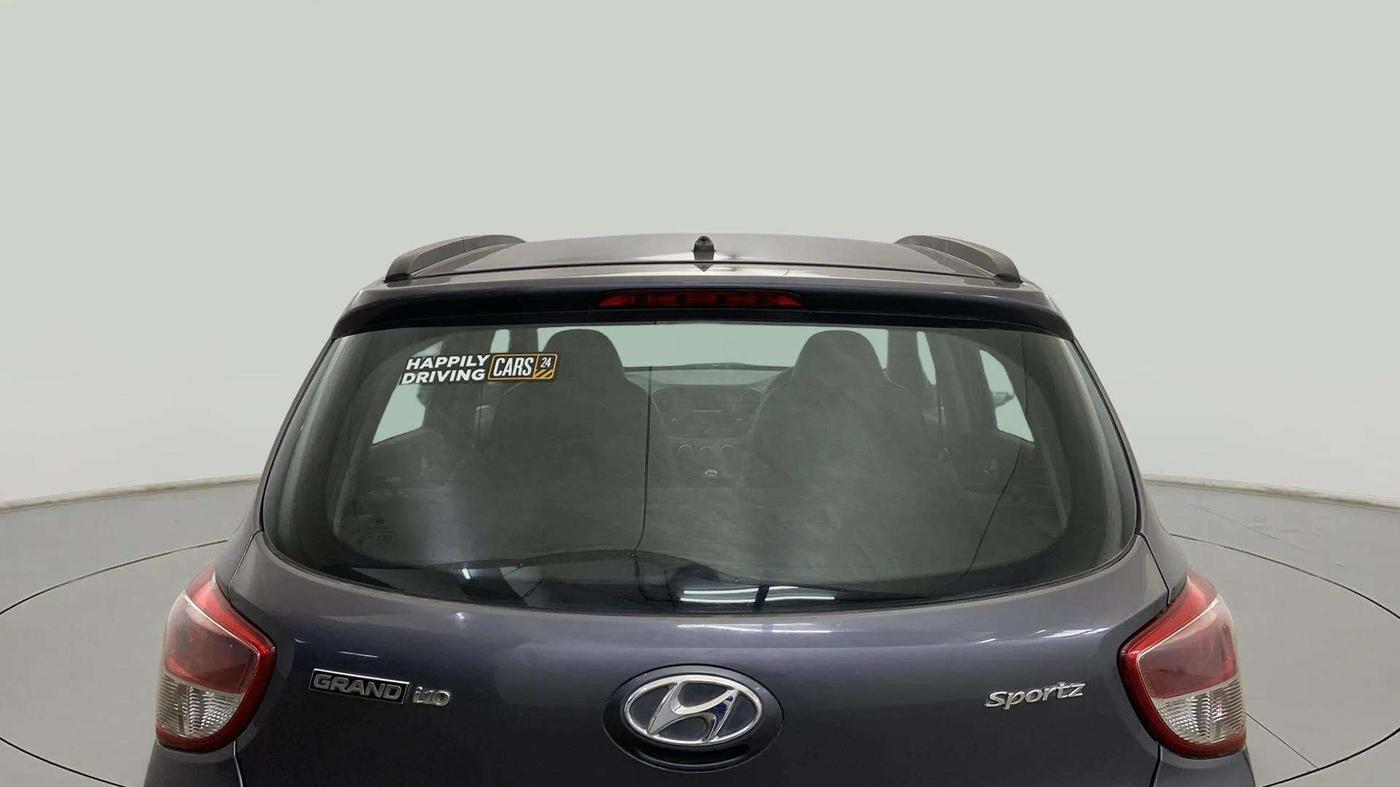 2016 Hyundai Grand i10 SPORTZ 1.2 KAPPA VTVT, Petrol, Manual, 79,712 km, Rear Windshield