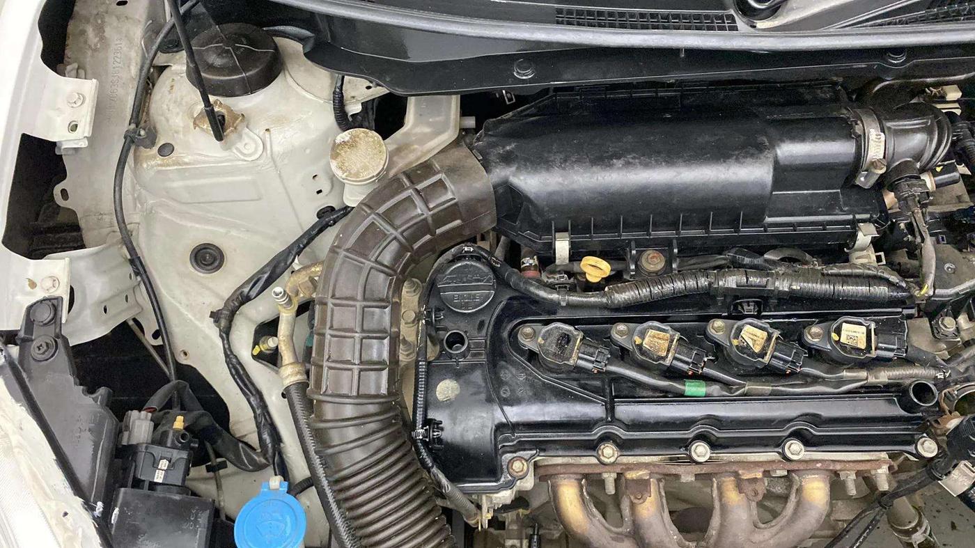 2018 Maruti Swift VXI, Petrol, Manual, 32,499 km, Engine View - Right