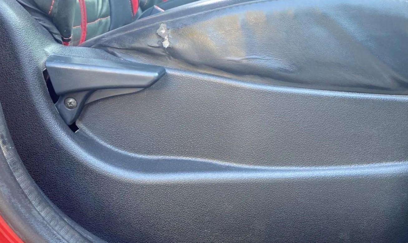 2018 Tata Tiago XT PETROL, CNG, Manual, 64,615 km, Driver Side Adjustment Panel