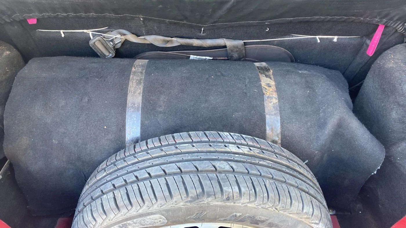 2018 Tata Tiago XT PETROL, CNG, Manual, 64,615 km, Boot Inside