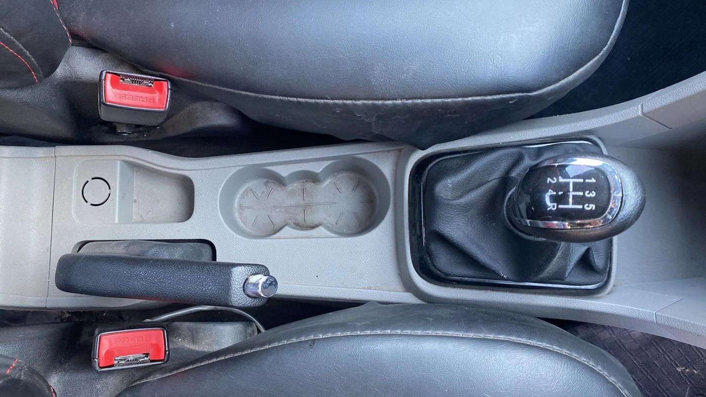 2018 Tata Tiago XT PETROL, CNG, Manual, 64,615 km, Gear Lever