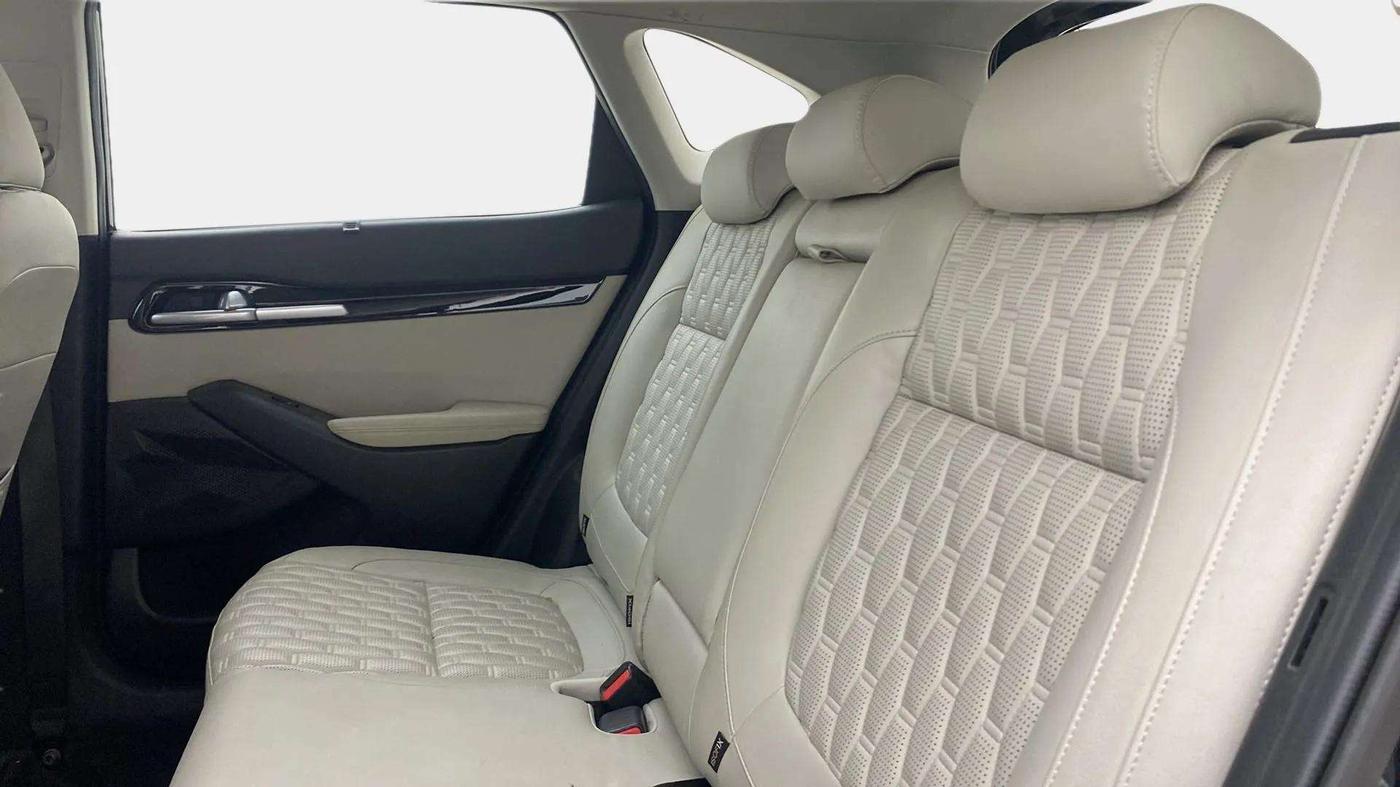 2021 KIA SELTOS HTX IVT 1.5 PETROL, Petrol, Automatic, 27,372 km, Right Side Rear Door Cabin