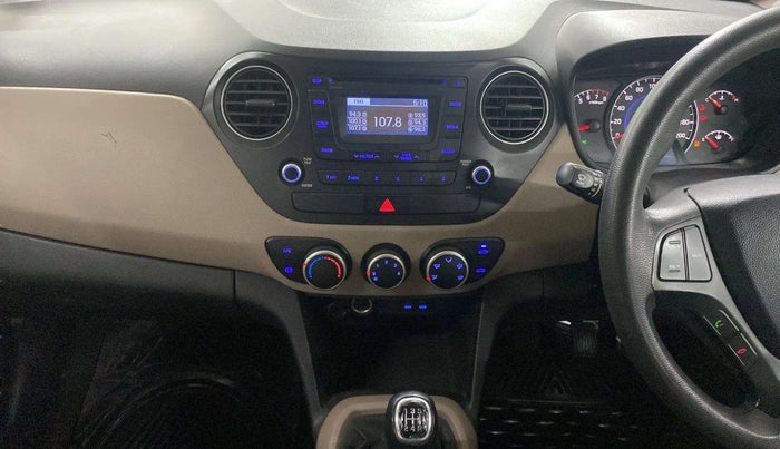 2015 Hyundai Grand i10 SPORTZ 1.2 KAPPA VTVT, Petrol, Manual, 64,246 km, Air Conditioner