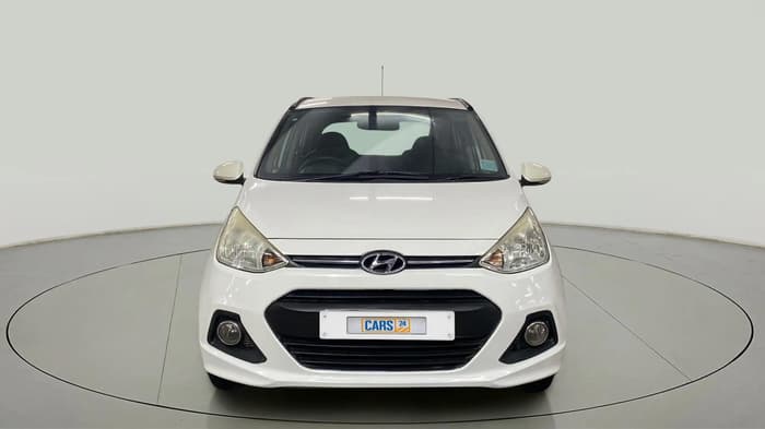 2015 Hyundai Grand i10 SPORTZ 1.2 KAPPA VTVT, Petrol, Manual, 64,321 km, Front