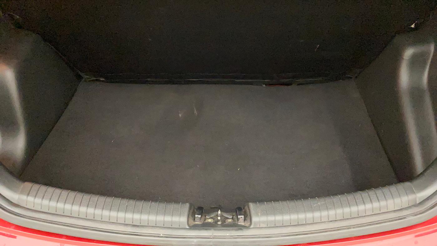 2017 Hyundai Grand i10 ASTA 1.2 KAPPA VTVT, Petrol, Manual, 40,581 km, Boot Inside