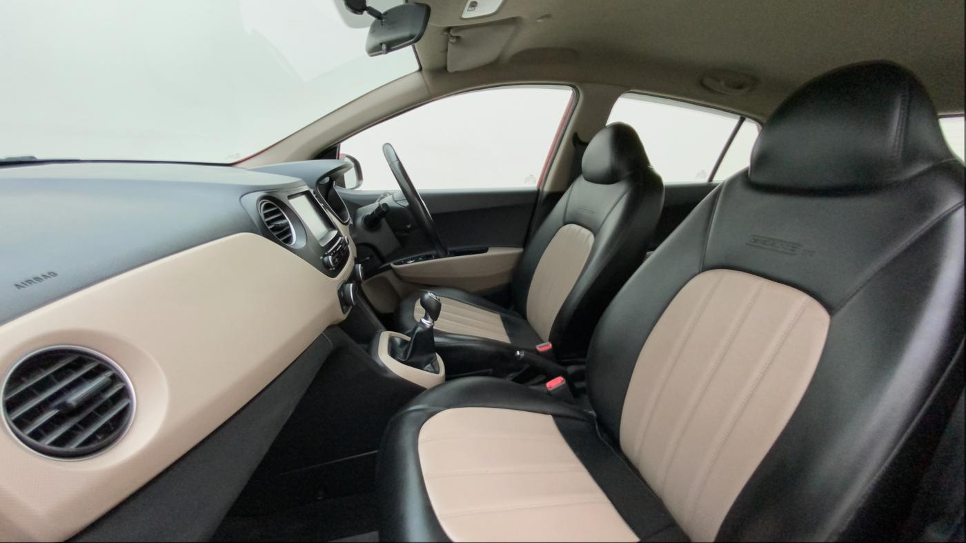 2017 Hyundai Grand i10 ASTA 1.2 KAPPA VTVT, Petrol, Manual, 40,581 km, Right Side Front Door Cabin
