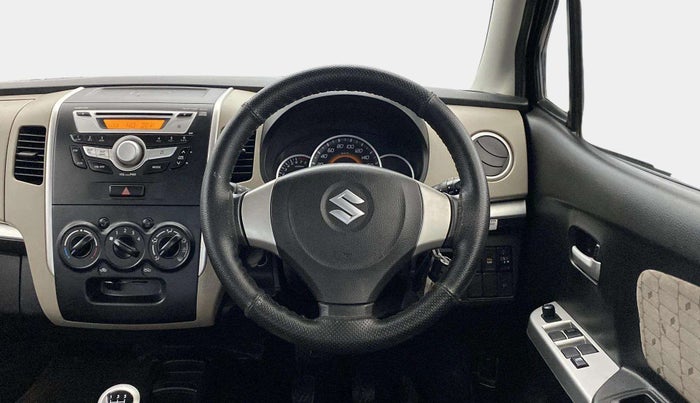 2015 Maruti Wagon R 1.0 VXI, Petrol, Manual, 34,757 km, Steering Wheel Close Up