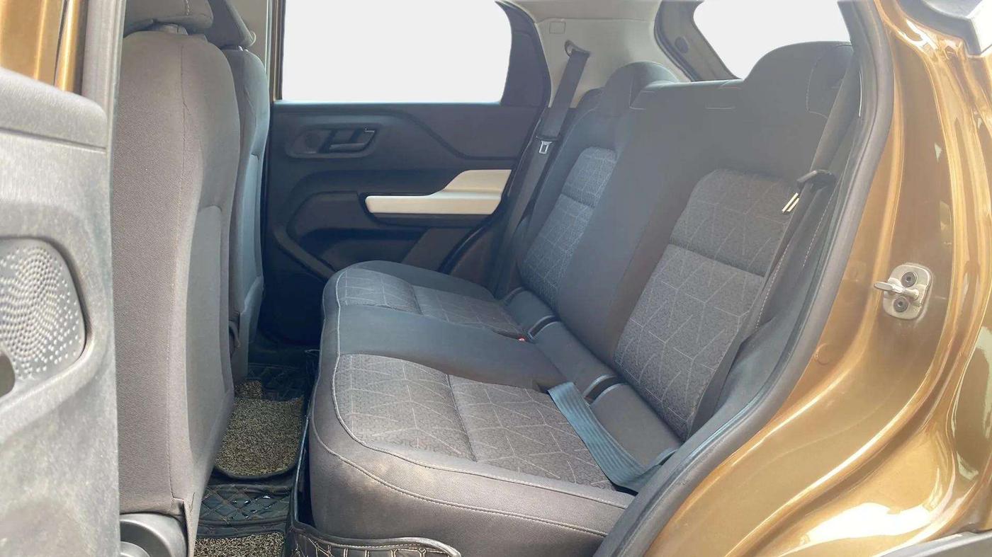 2023 Tata PUNCH ACCOMPLISHED MT CNG, CNG, Manual, 34,564 km, Right Side Rear Door Cabin