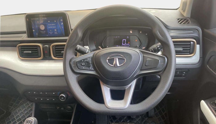 2023 Tata PUNCH ACCOMPLISHED MT CNG, CNG, Manual, 34,441 km, Steering Wheel Close Up