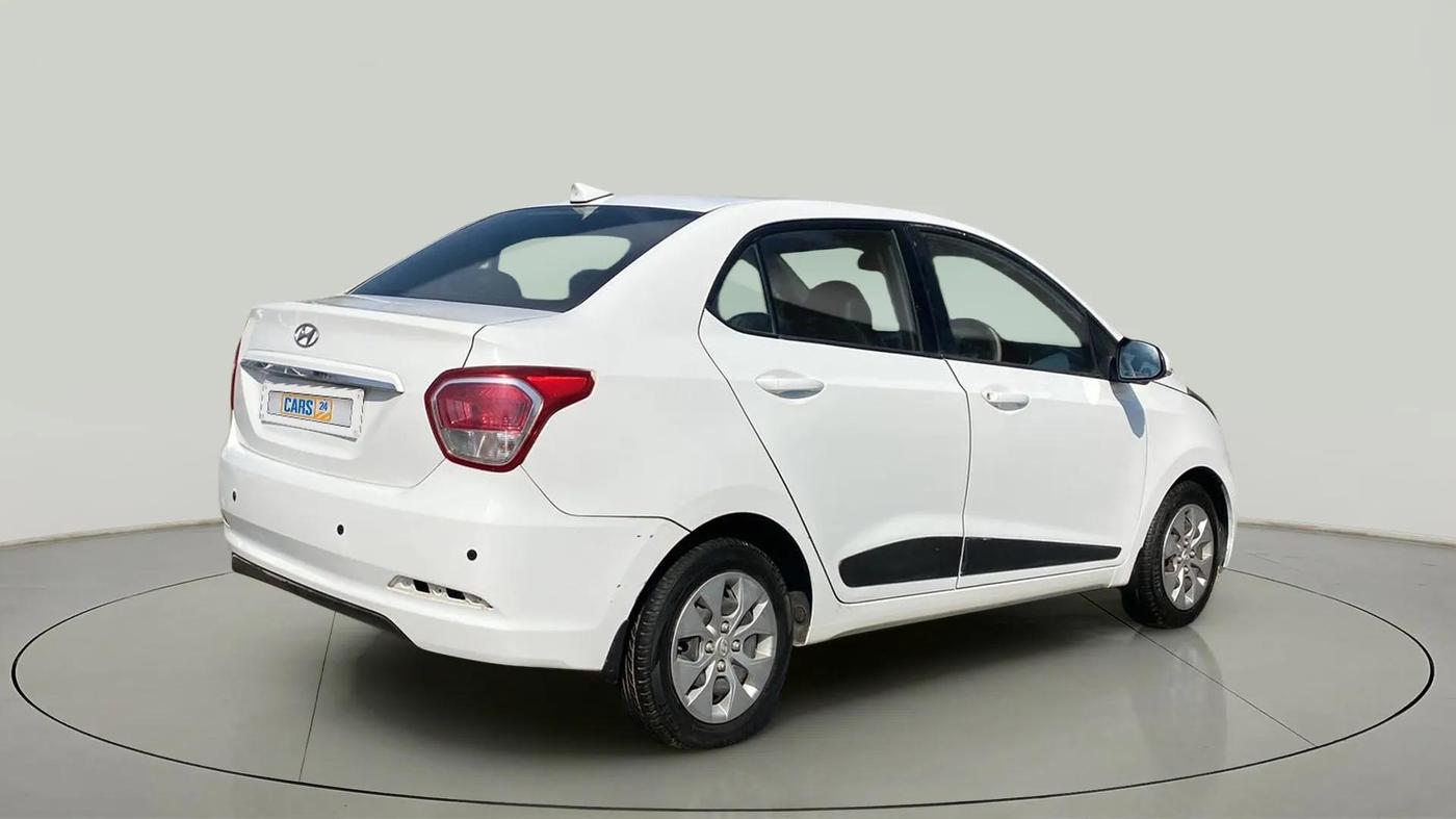 2015 Hyundai Xcent S 1.2, Petrol, Manual, 76,069 km, Right Back Diagonal