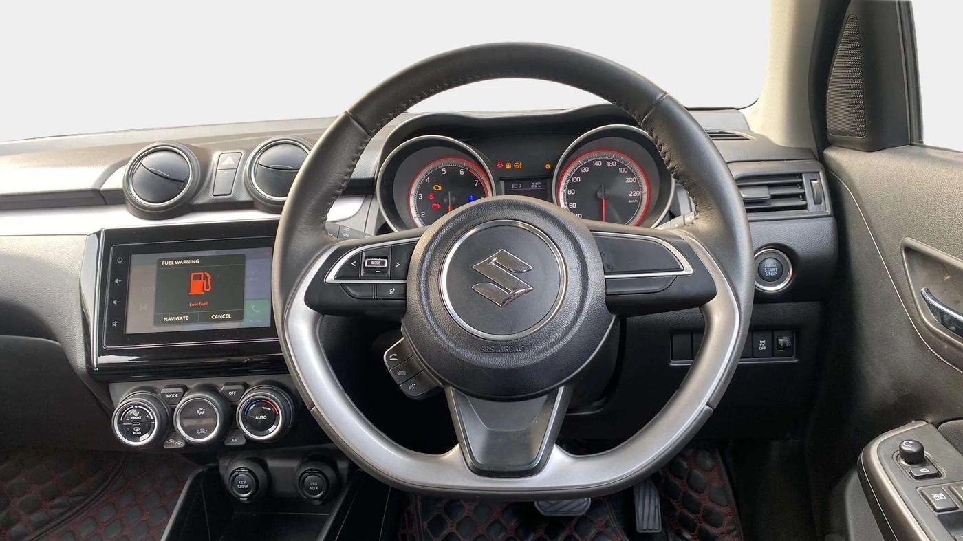 2023 Maruti Swift ZXi AMT, Petrol, Automatic, 5,347 km, Steering Wheel Close Up