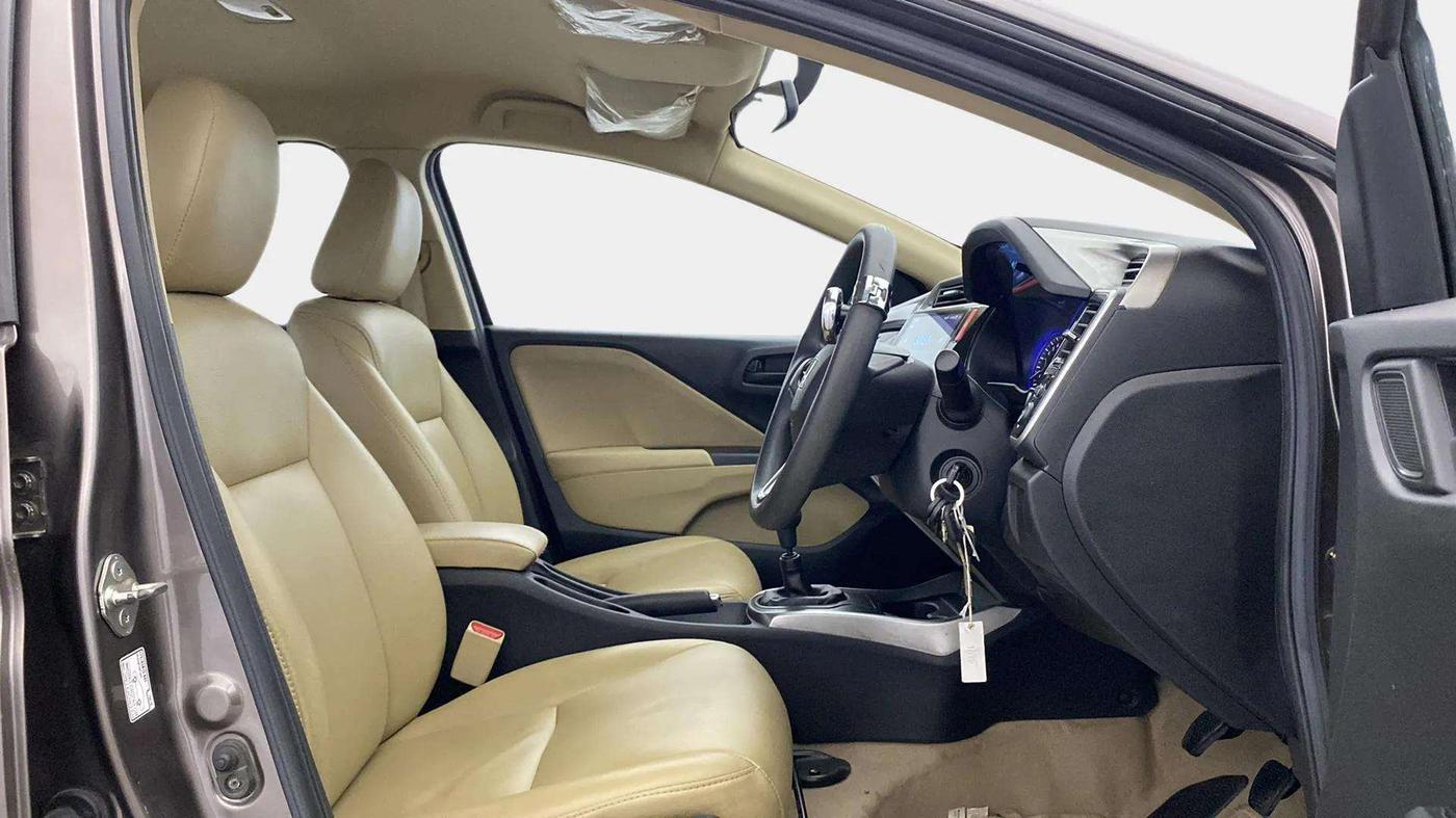 2014 Honda City 1.5L I-VTEC SV, Petrol, Manual, 41,456 km, Right Side Front Door Cabin