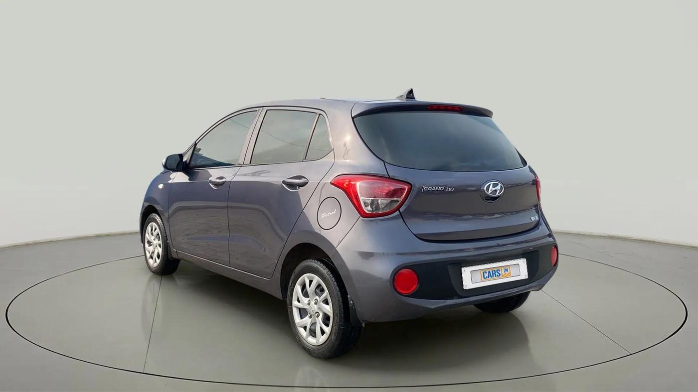 2017 Hyundai Grand i10 MAGNA 1.2 KAPPA VTVT, Petrol, Manual, 28,008 km, Left Back Diagonal