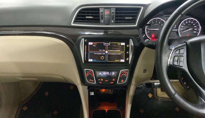 2017 Maruti Ciaz ALPHA 1.4 PETROL, Petrol, Manual, 63,831 km, Air Conditioner