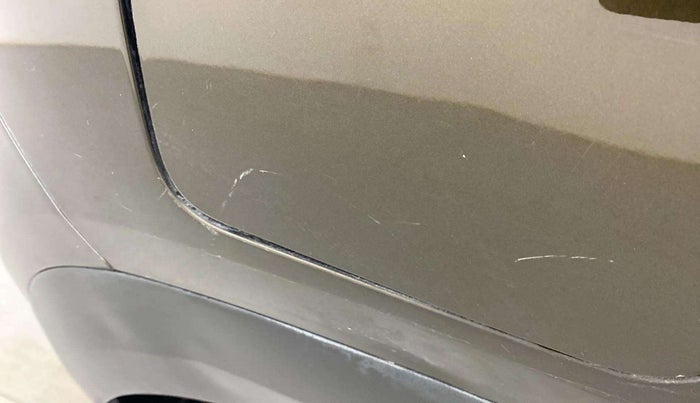 2018 Renault Kwid RXT 1.0 AMT (O), Petrol, Automatic, 60,277 km, Right quarter panel - Minor scratches