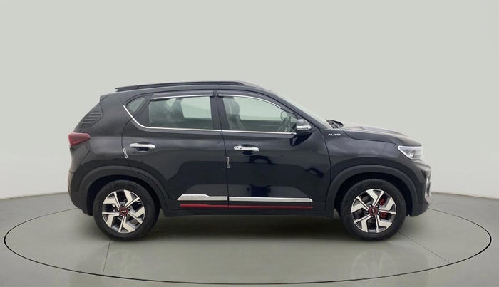 2022 KIA SONET GTX PLUS 1.5 AT, Diesel, Automatic, 31,223 km, Right Side View