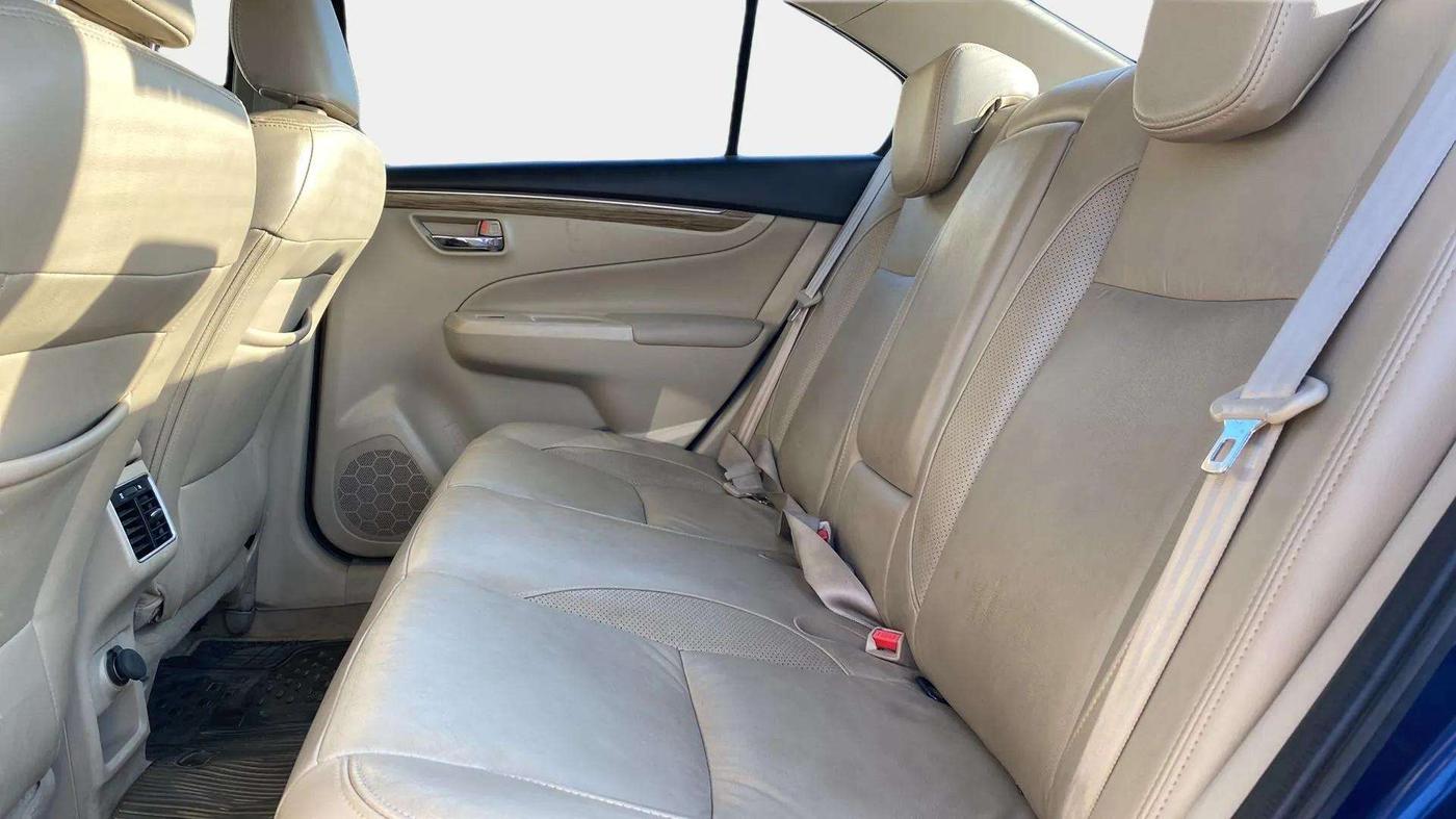 2019 Maruti Ciaz ALPHA DIESEL 1.5, Diesel, Manual, 73,458 km, Right Side Rear Door Cabin