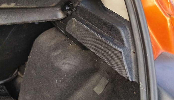 2018 Tata TIAGO NRG PETROL, Petrol, Manual, 61,722 km, Dicky (Boot door) - Trim lock has minor damage