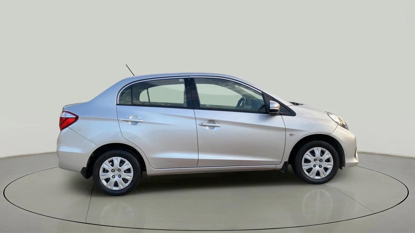 2017 Honda Amaze 1.2L I-VTEC S, Petrol, Manual, 41,280 km, Right Side
