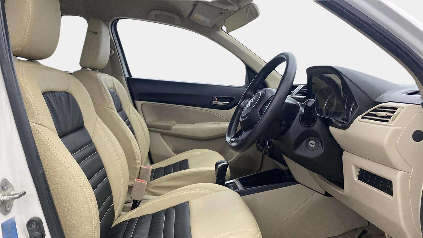 2018 Maruti Dzire VXI AMT, Petrol, Automatic, 40,371 km, Right Side Front Door Cabin