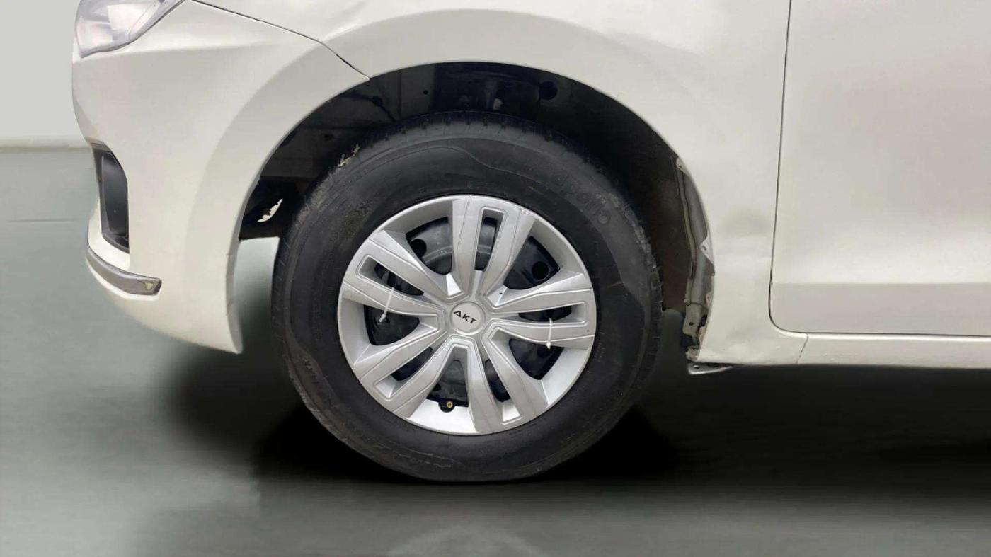2018 Maruti Dzire VXI AMT, Petrol, Automatic, 40,371 km, Left Front Wheel