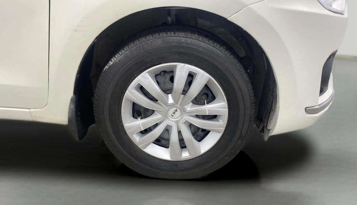 2018 Maruti Dzire VXI AMT, Petrol, Automatic, 39,809 km, Right Front Wheel