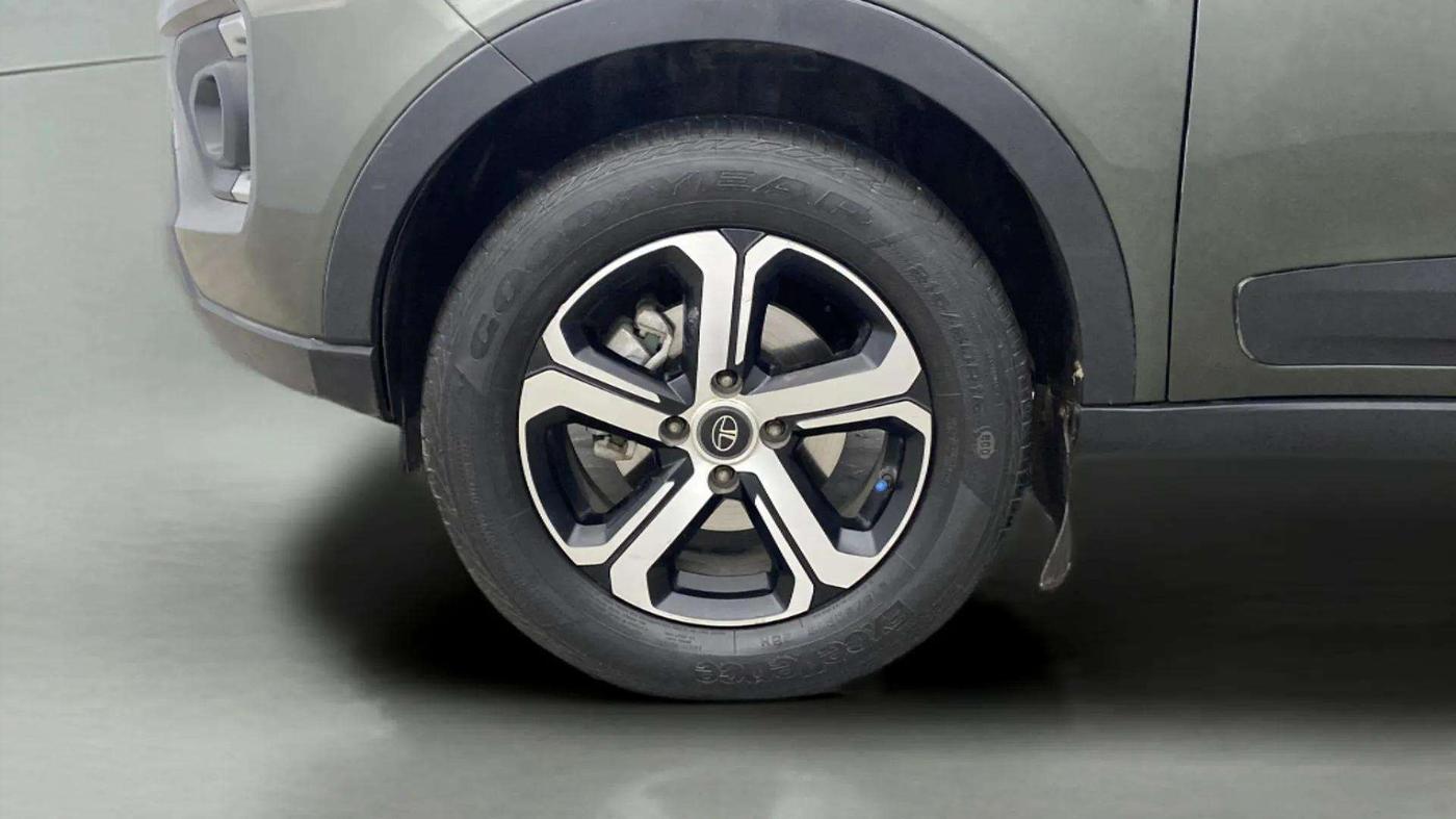 2022 Tata NEXON XZ PLUS (HS) PETROL, Petrol, Manual, 45,279 km, Left Front Wheel