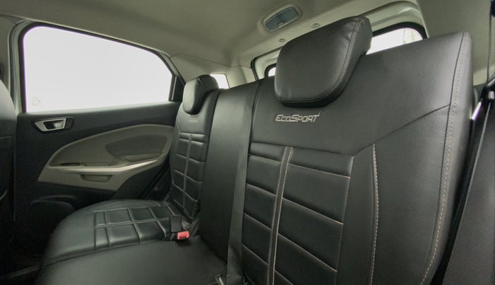 2015 Ford Ecosport 1.5 TITANIUM TI VCT AT, Petrol, Automatic, 37,455 km, Right Side Rear Door Cabin