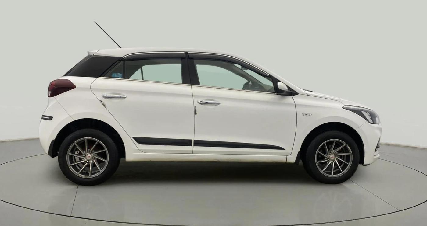 2019 Hyundai Elite i20 MAGNA PLUS 1.2, Petrol, Manual, 62,506 km, Right Side View