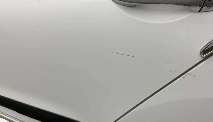 2019 Hyundai Elite i20 MAGNA PLUS 1.2, Petrol, Manual, 62,506 km, Rear left door - Minor scratches